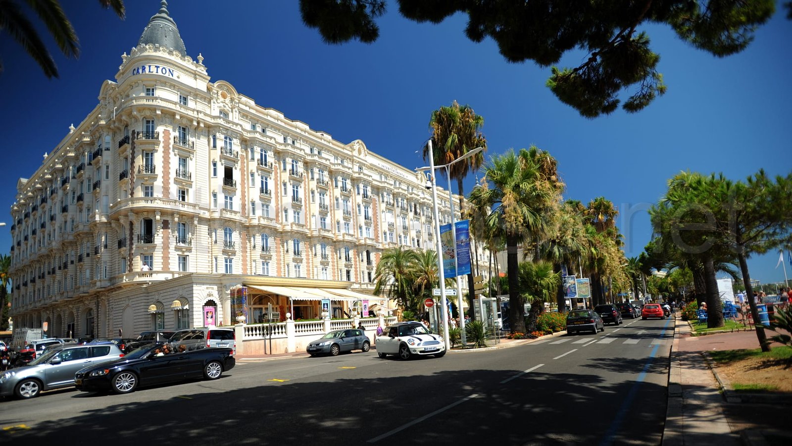 Quels sont les meilleurs hôtels et casinos sur la Croisette ? Quels sont les meilleurs hôtels et casinos sur la Croisette ?