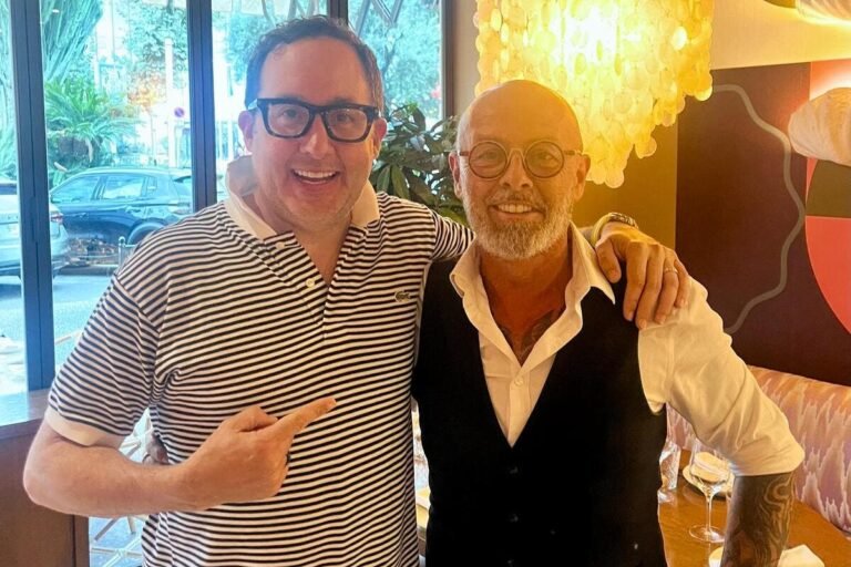 « Il était très sympa et nous a dit à bientôt ! » : L’acteur américain PJ Byrne (« Le Loup de Wall Street ») se régale en famille au restaurant La Bambola de Cannes