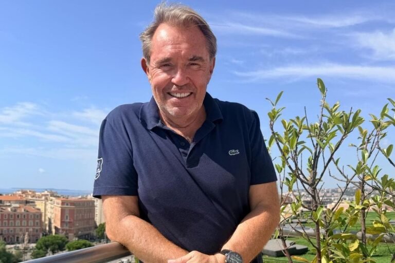 Hervé Pouchol, le négociateur devenu crooner : « La Côte d’Azur, c’est mon enfance »