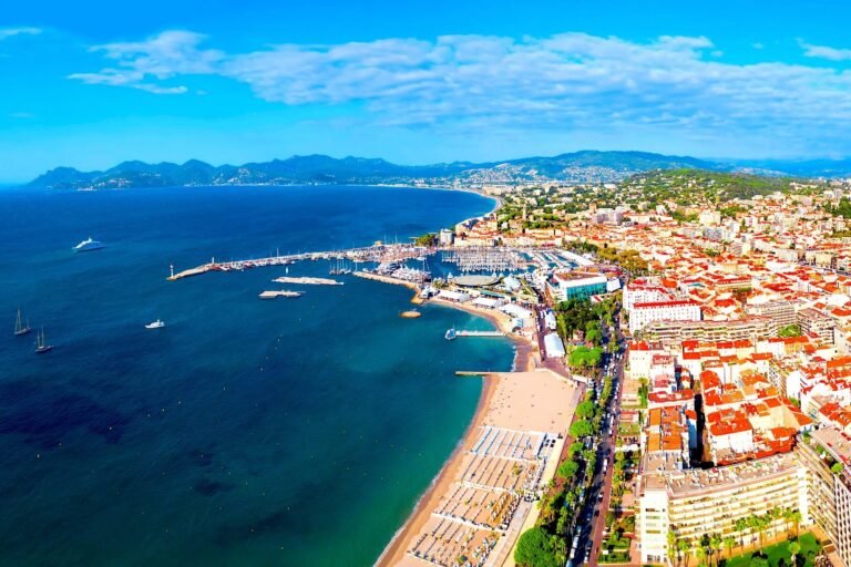 Près de 800.000 voyageurs ont voté : cet hôtel 5 étoiles de Cannes dans le top 20 monde, et même 2e meilleur de la Côte d’Azur